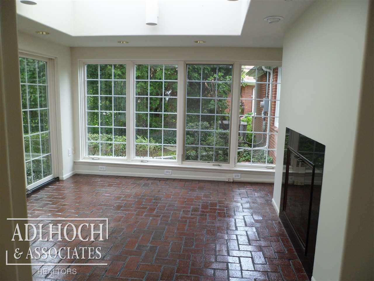 477 Shelbourne Road Grosse Pointe, MI 48236 - Photo 5 of 14 Family Room/Office
