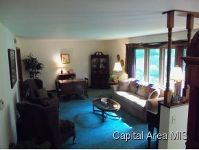 14875 Bab Road Auburn, IL 62615 - Photo 5 of 16