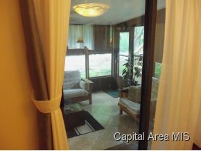 14875 Bab Road Auburn, IL 62615 - Photo 8 of 16