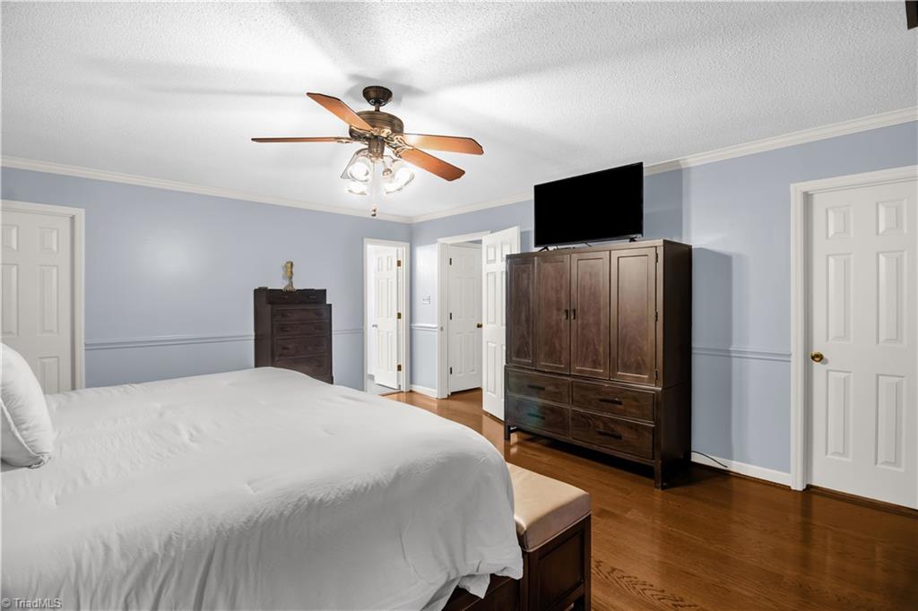 1014 Shamrock Court High Point, NC 27265 - Photo 18 of 37
