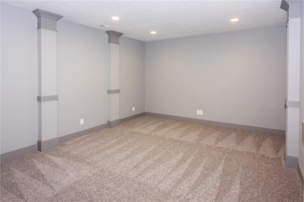 9938 Backstretch Row Fishers, IN 46055 - Photo 32 of 38 Gallery Image 32