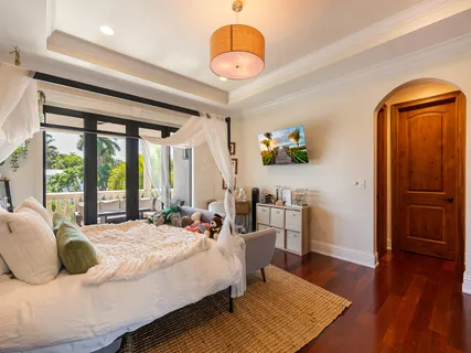 $6,475,000 | 441 Royal Plaza Drive, Fort Lauderdale, FL 33301