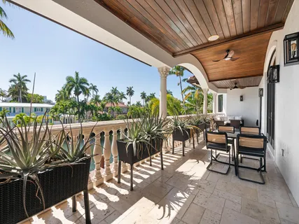 $6,475,000 | 441 Royal Plaza Drive, Fort Lauderdale, FL 33301
