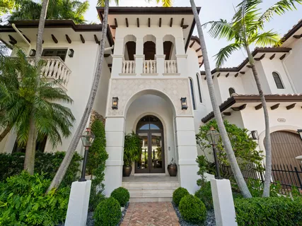 $6,475,000 | 441 Royal Plaza Drive, Fort Lauderdale, FL 33301