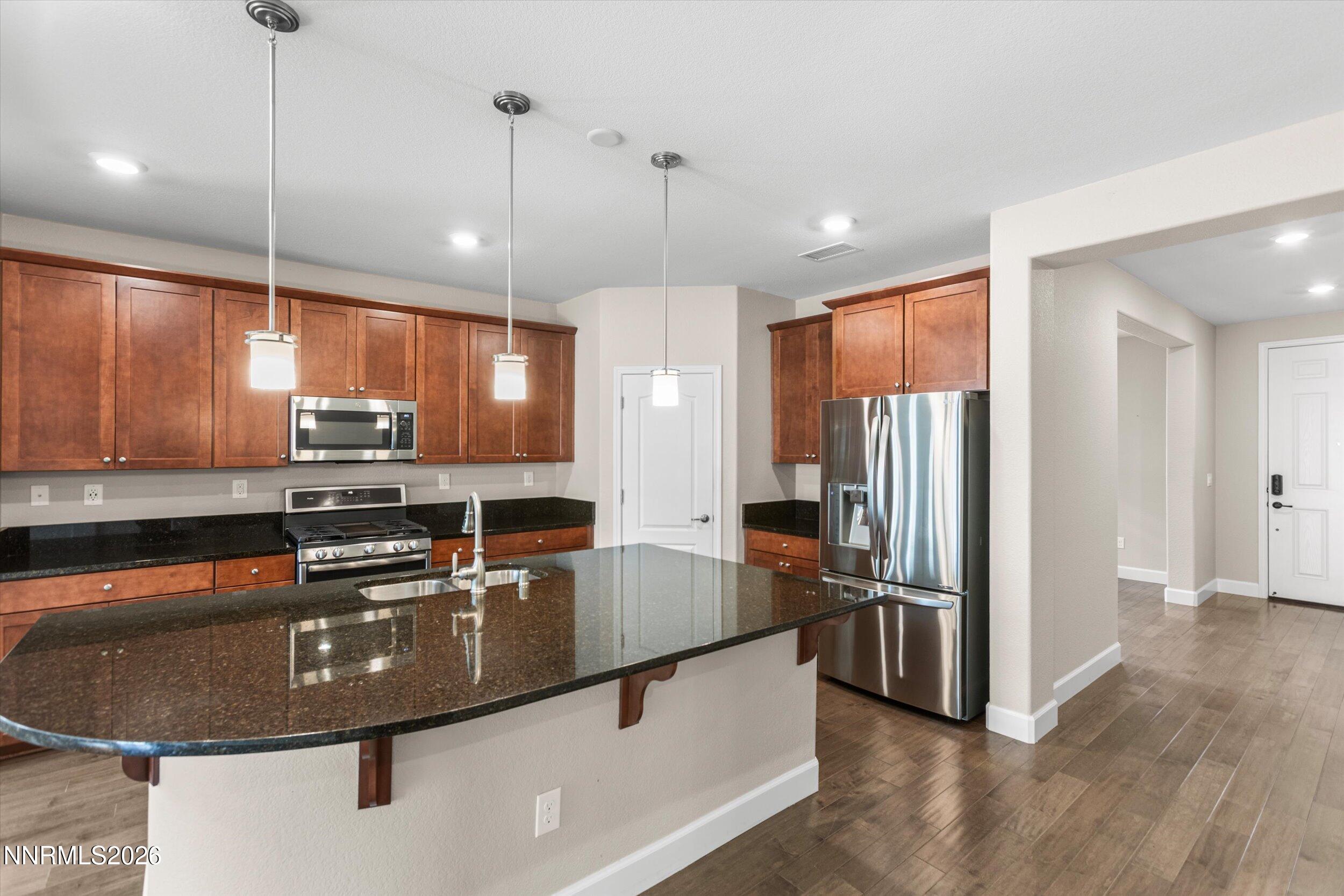 8950 Sydmesa Drive Reno, NV 89523 - Photo 7 of 38 Kitchen