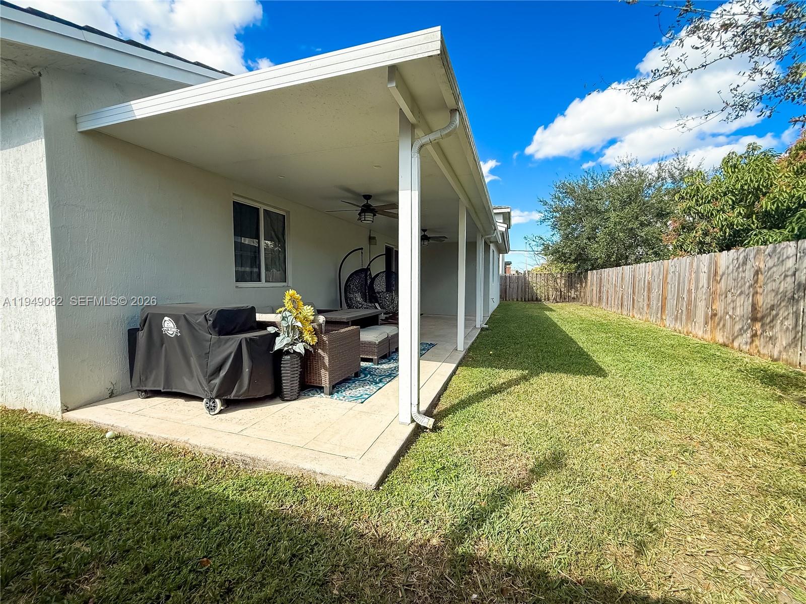 17931 Southwest 152nd Avenue Miami, FL 33187 - Photo 29 of 29 a view of a patio with a patio