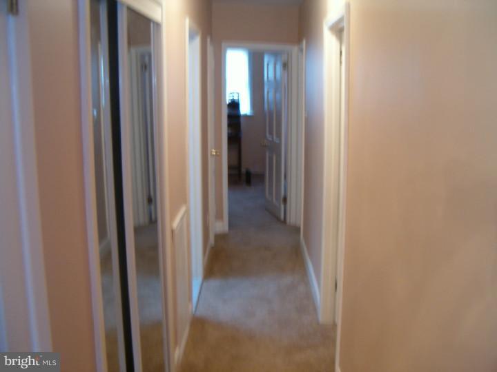 9941 Woodfern Road Philadelphia, PA 19115 - Photo 16 of 25 Hallway