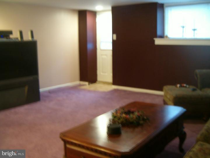 9941 Woodfern Road Philadelphia, PA 19115 - Photo 22 of 25 Basement - Finished