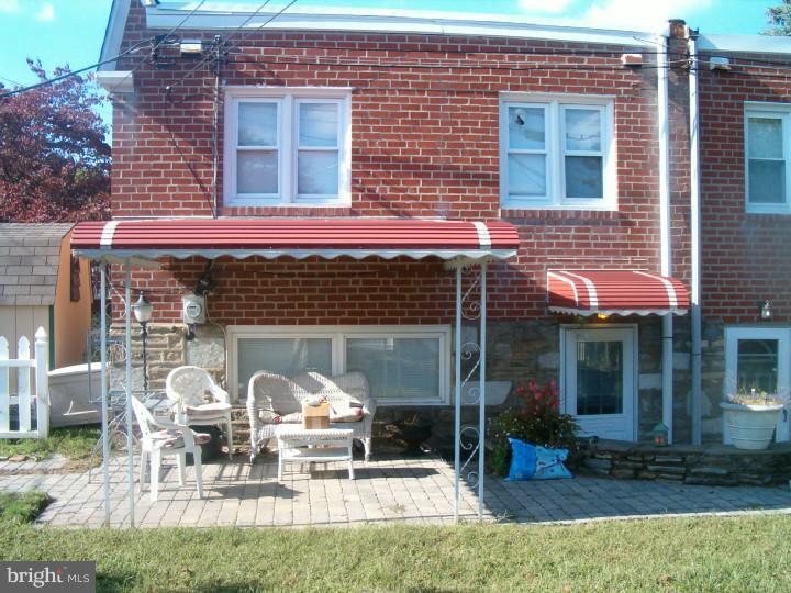 9941 Woodfern Road Philadelphia, PA 19115 - Photo 8 of 25 Exterior Back