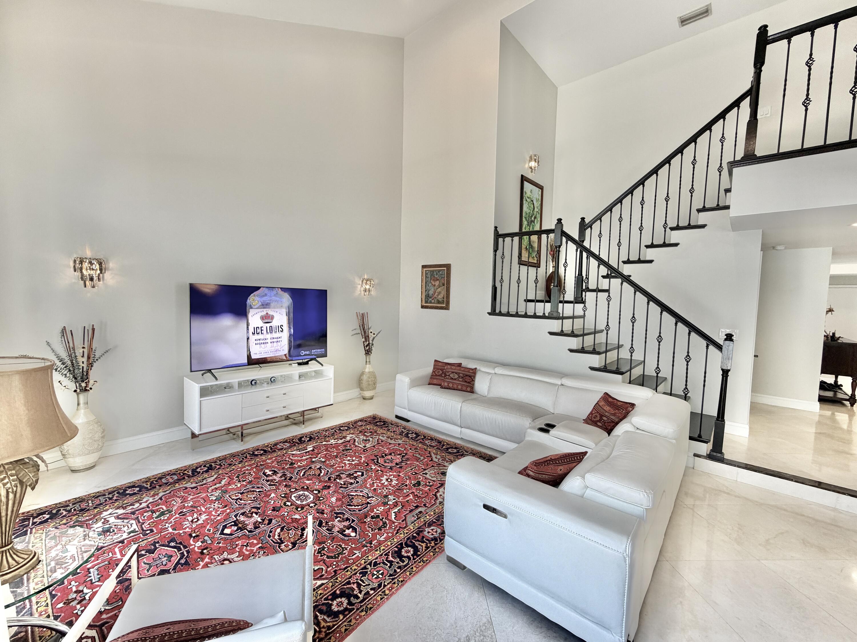 6411 Via Rosa Boca Raton, FL 33433 - Photo 8 of 55 Meyer Global Group KW Luxury Stephan Boc