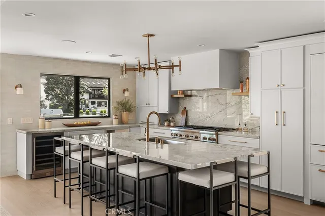 $3,200,000 | 2398 Leeward Circle, Westlake Village, CA 91361