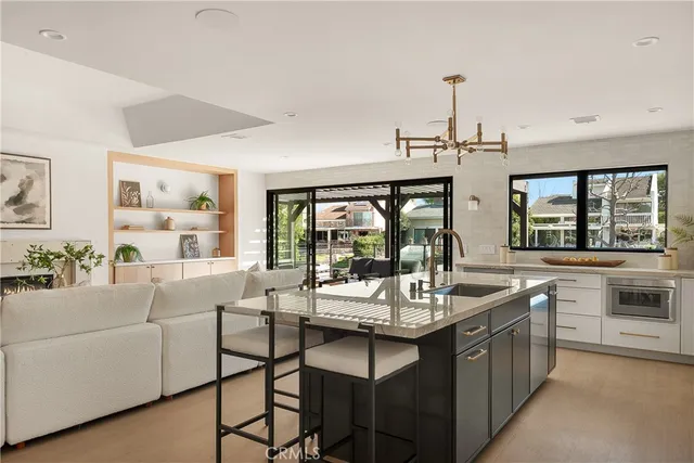 $3,200,000 | 2398 Leeward Circle, Westlake Village, CA 91361