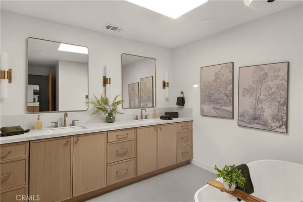 $3,099,000 | 2398 Leeward Circle, Westlake Village, CA 91361