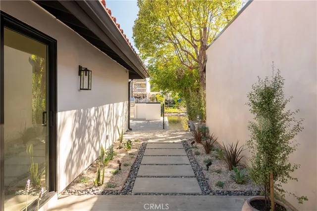 $3,200,000 | 2398 Leeward Circle, Westlake Village, CA 91361