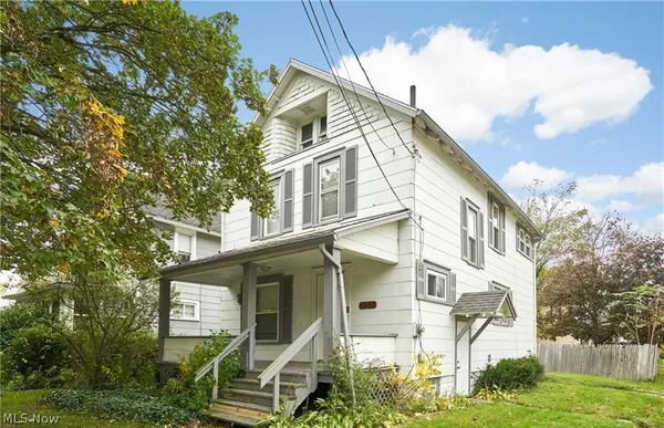 $114,900 | 2226 26th Street Southwest, Akron, OH 44314