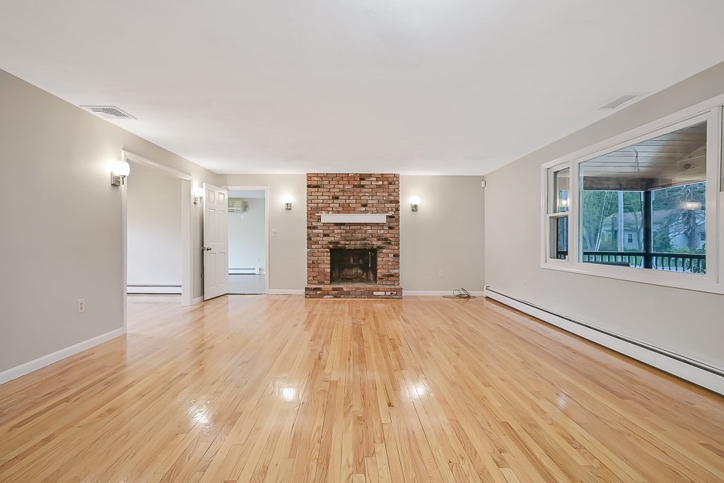 11 Larned Road Oxford, MA 01540 - Photo 10 of 34 Gallery Image 10