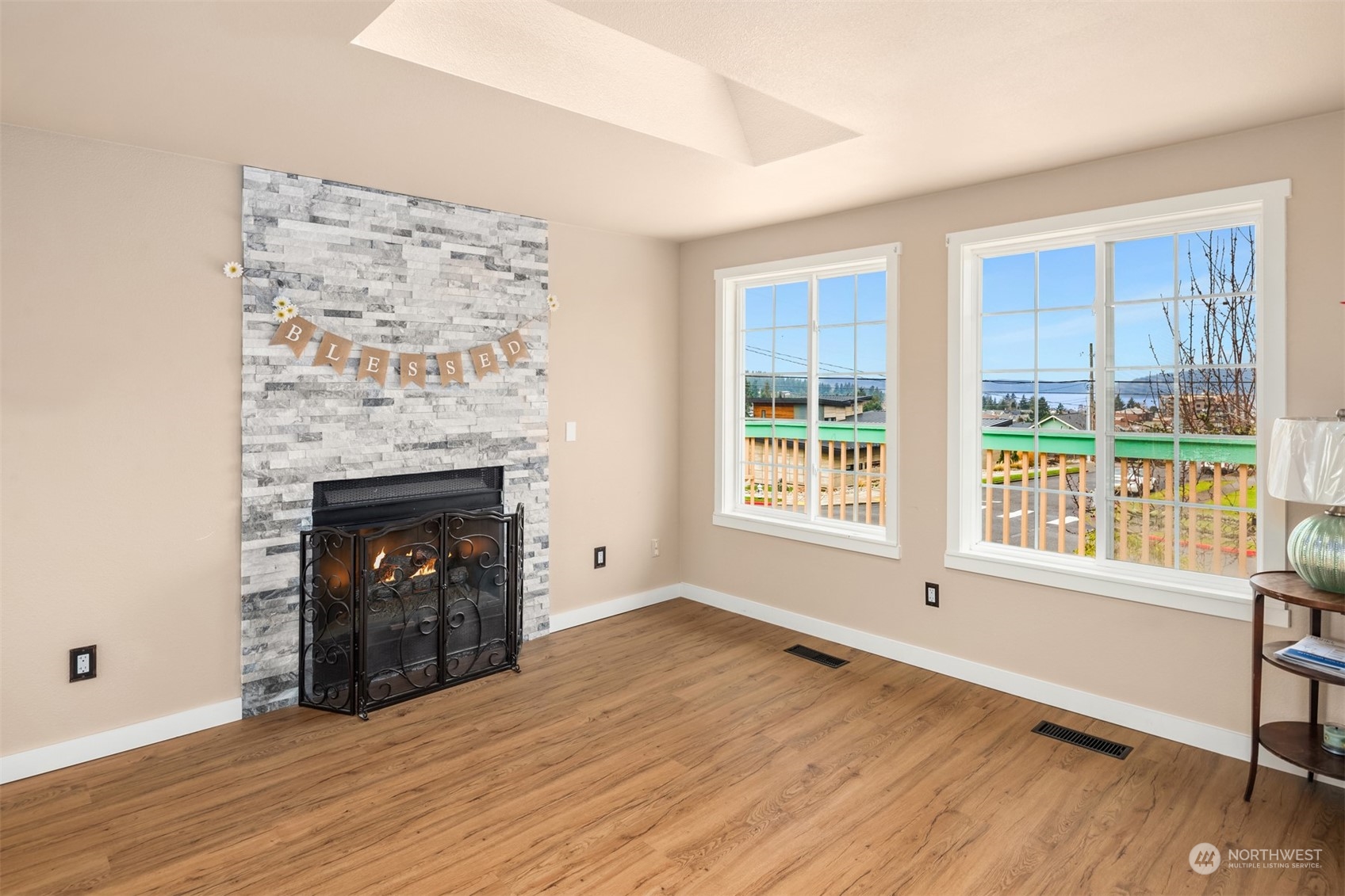 5320 North 49th Street Ruston, WA 98407 - Photo 8 of 35 Gallery Image 8