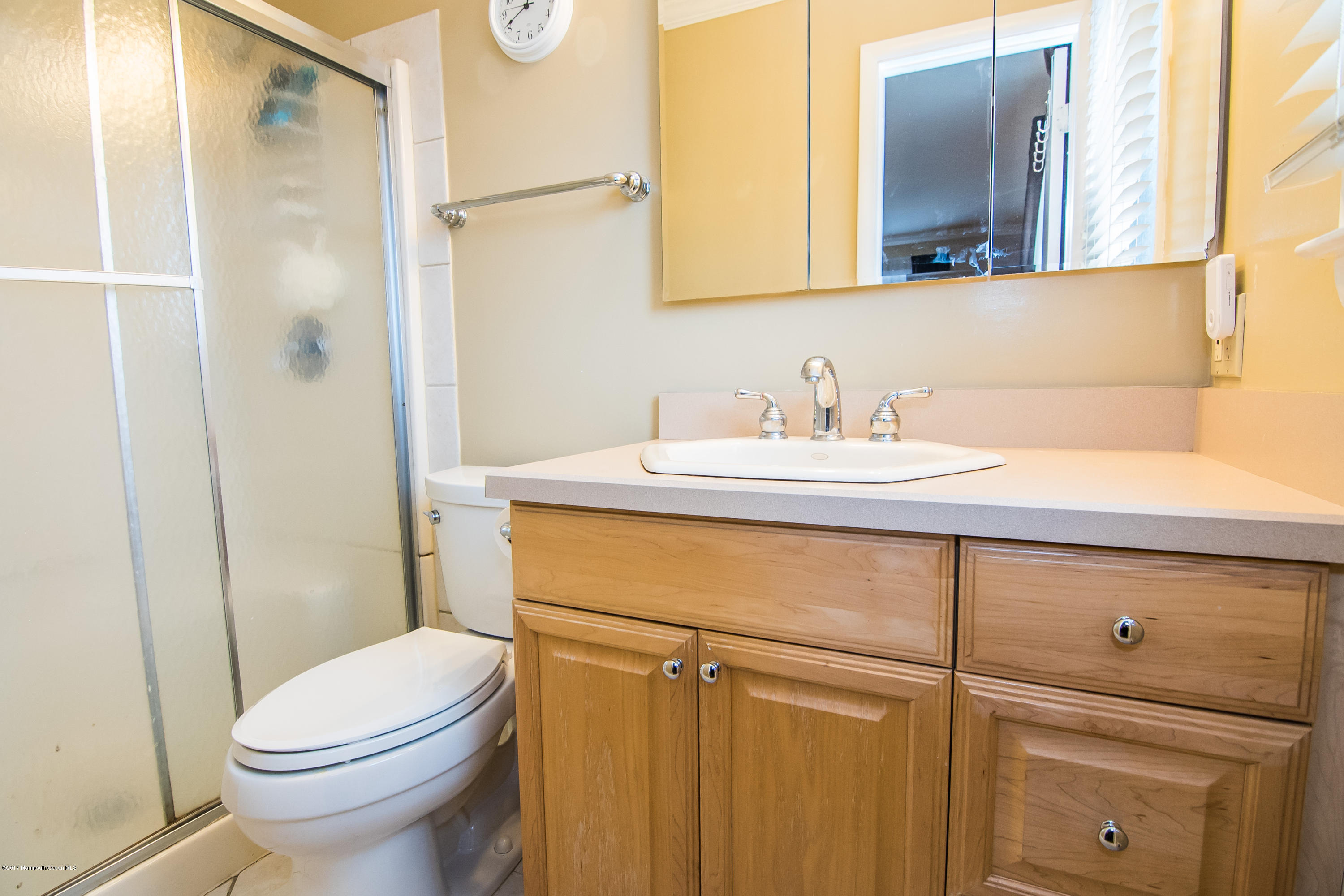 25 Millay Road Morganville, NJ 07751 - Photo 23 of 29 38_Masterbath