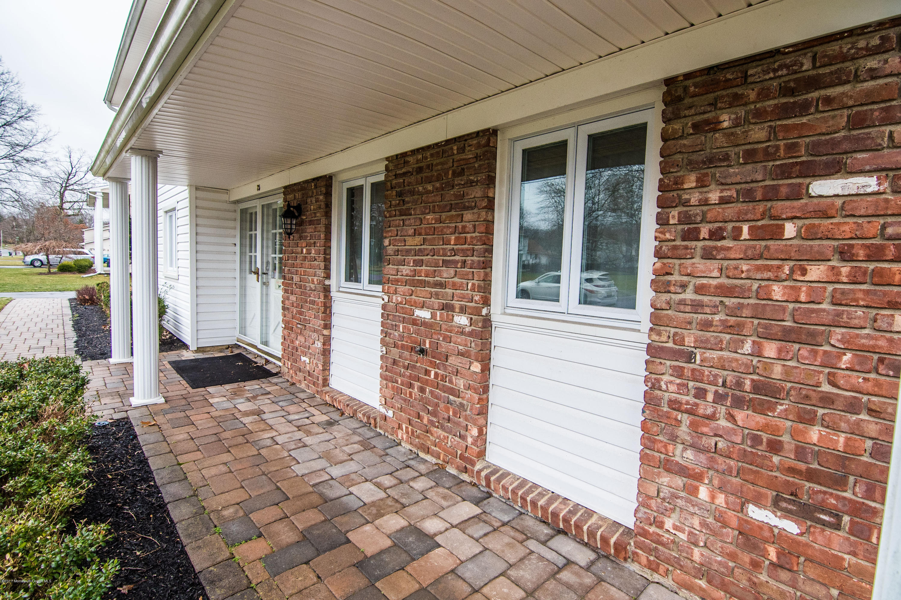 25 Millay Road Morganville, NJ 07751 - Photo 3 of 29 03_Front