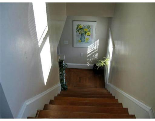 90 Ausdale Road Cranston, RI 02910 - Photo 8 of 12 View.