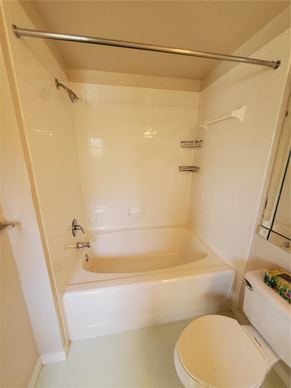 5140 Northridge Road, Unit 208 Sarasota, FL 34238 - Photo 12 of 24