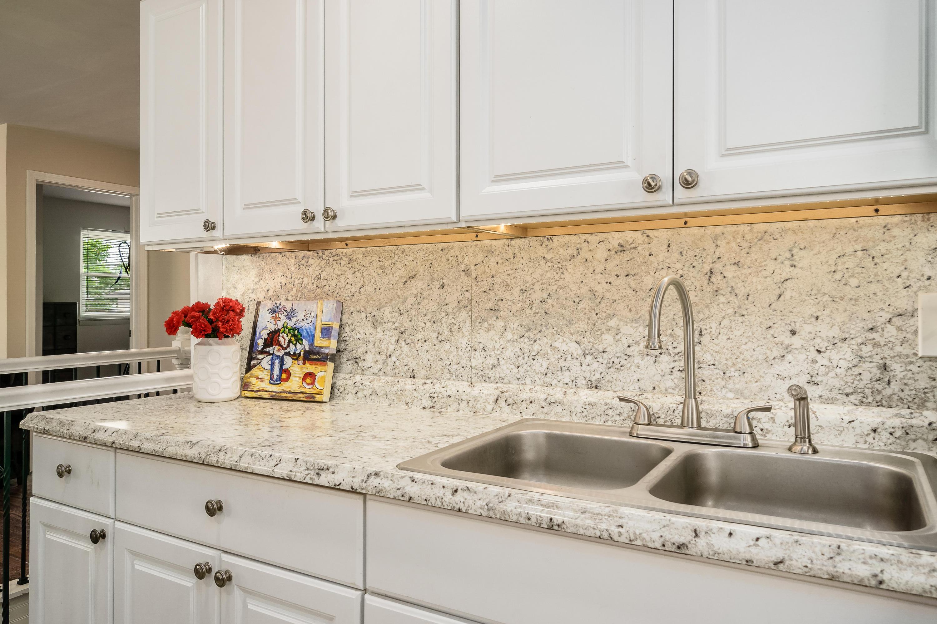 246 Schryver Road Columbus, OH 43207 - Photo 7 of 23 Gallery Image 7
