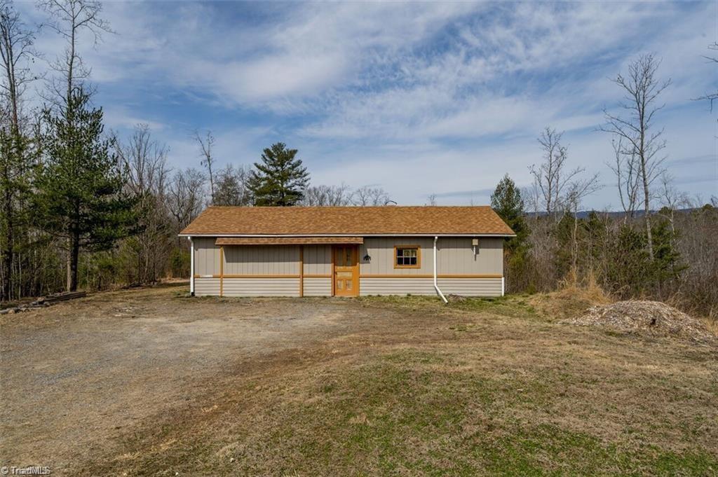 1813 Fish Lake Road Cana, VA 24317 - Photo 44 of 46 Gallery Image 44