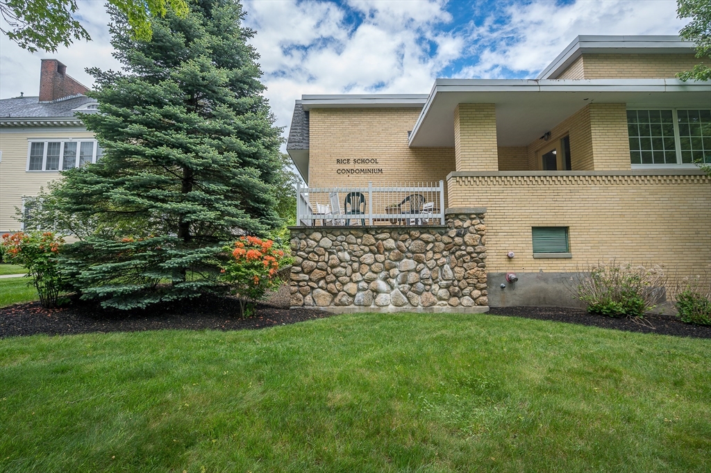 48 Phillips Road, Unit 12 Holden, MA 01520 - Photo 24 of 34