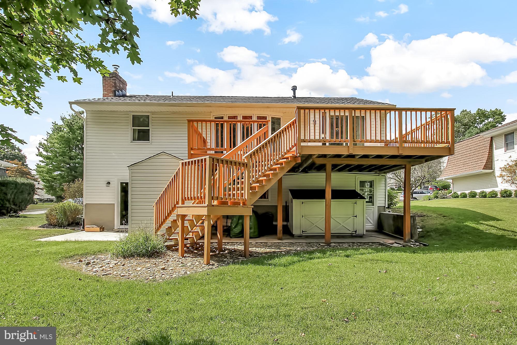 10811 Sandringham Road Cockeysville, MD 21030 - Photo 30 of 36 Deck stairs, rails and floor: 2017-2018!