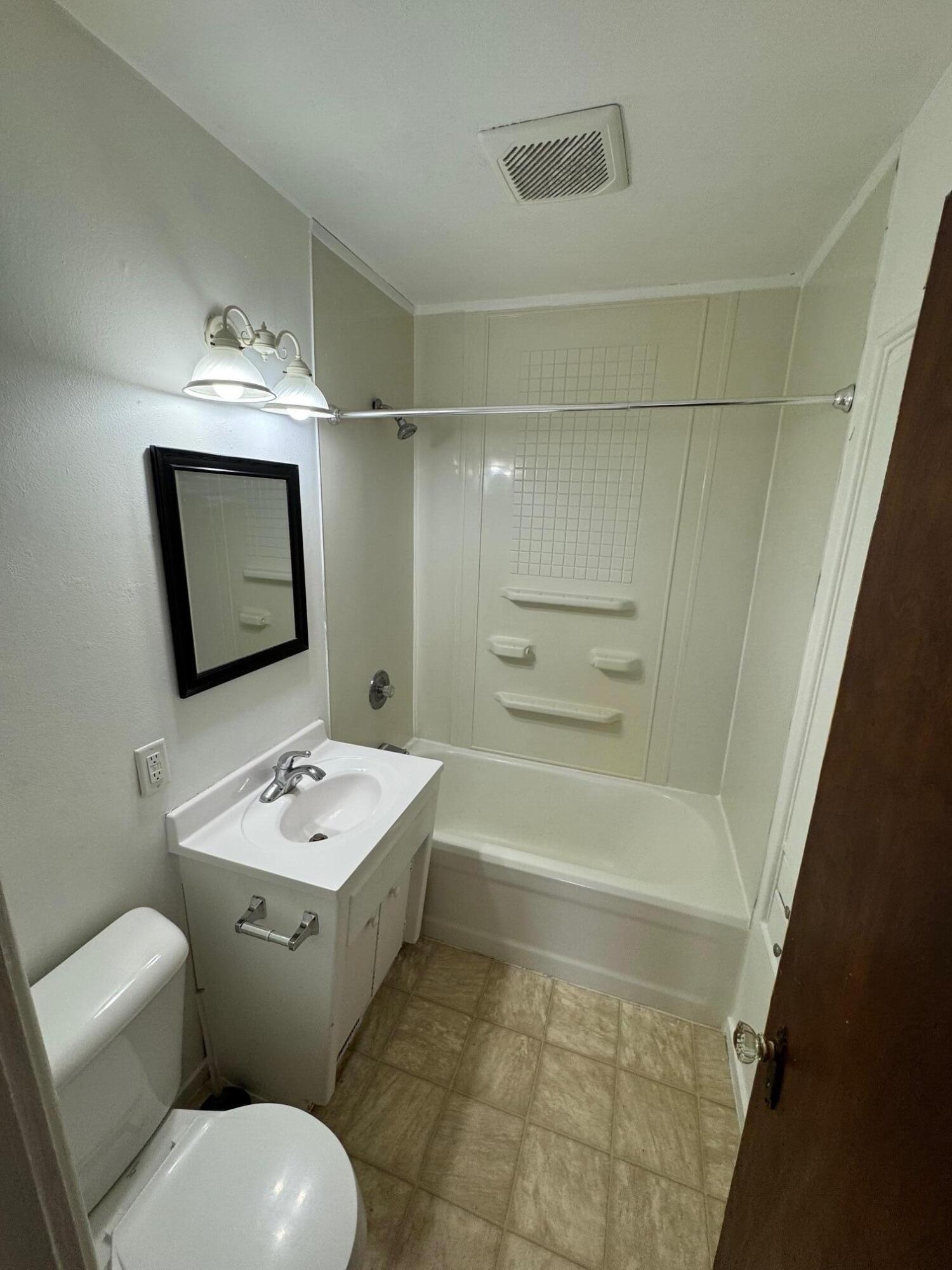 5631 County Rd U Newton, WI 53063 - Photo 8 of 9 IMG_6932