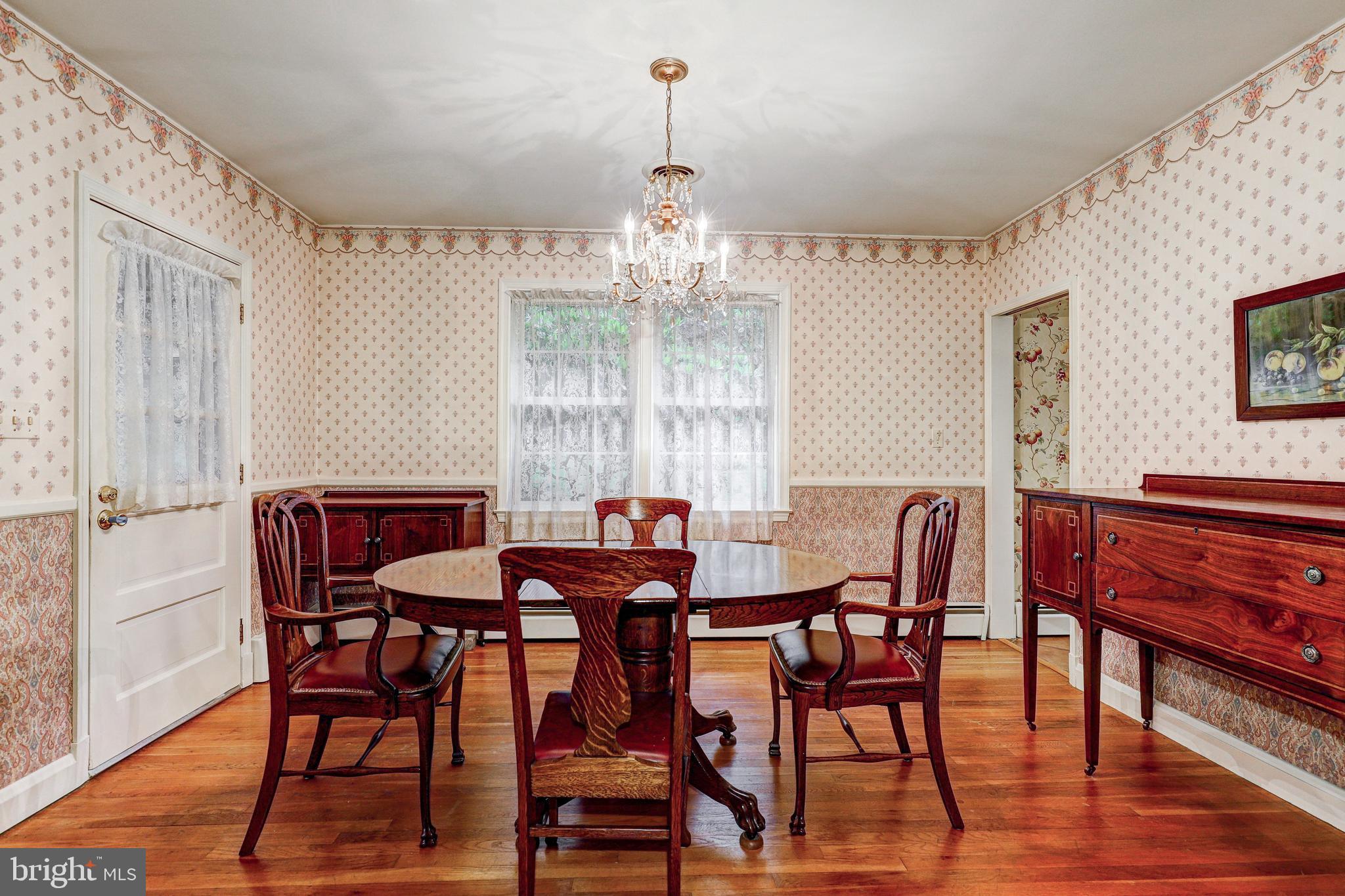 411 Merrie Lane Fallston, MD 21047 - Photo 12 of 28 Gallery Image 12