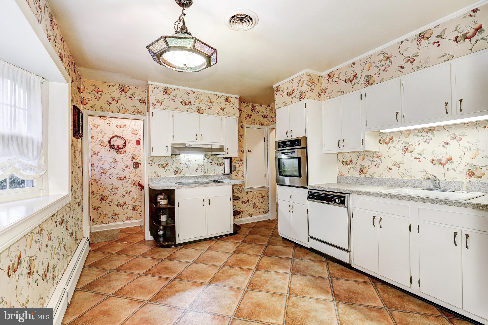 411 Merrie Lane Fallston, MD 21047 - Photo 14 of 28 Gallery Image 14