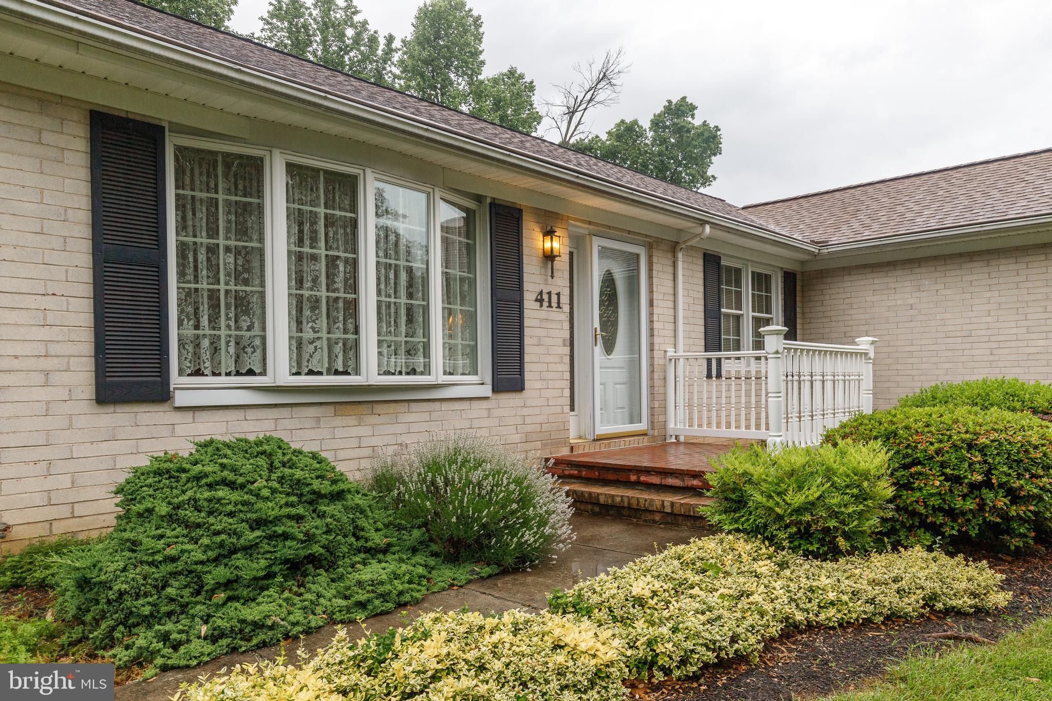 Nice Front porch entry