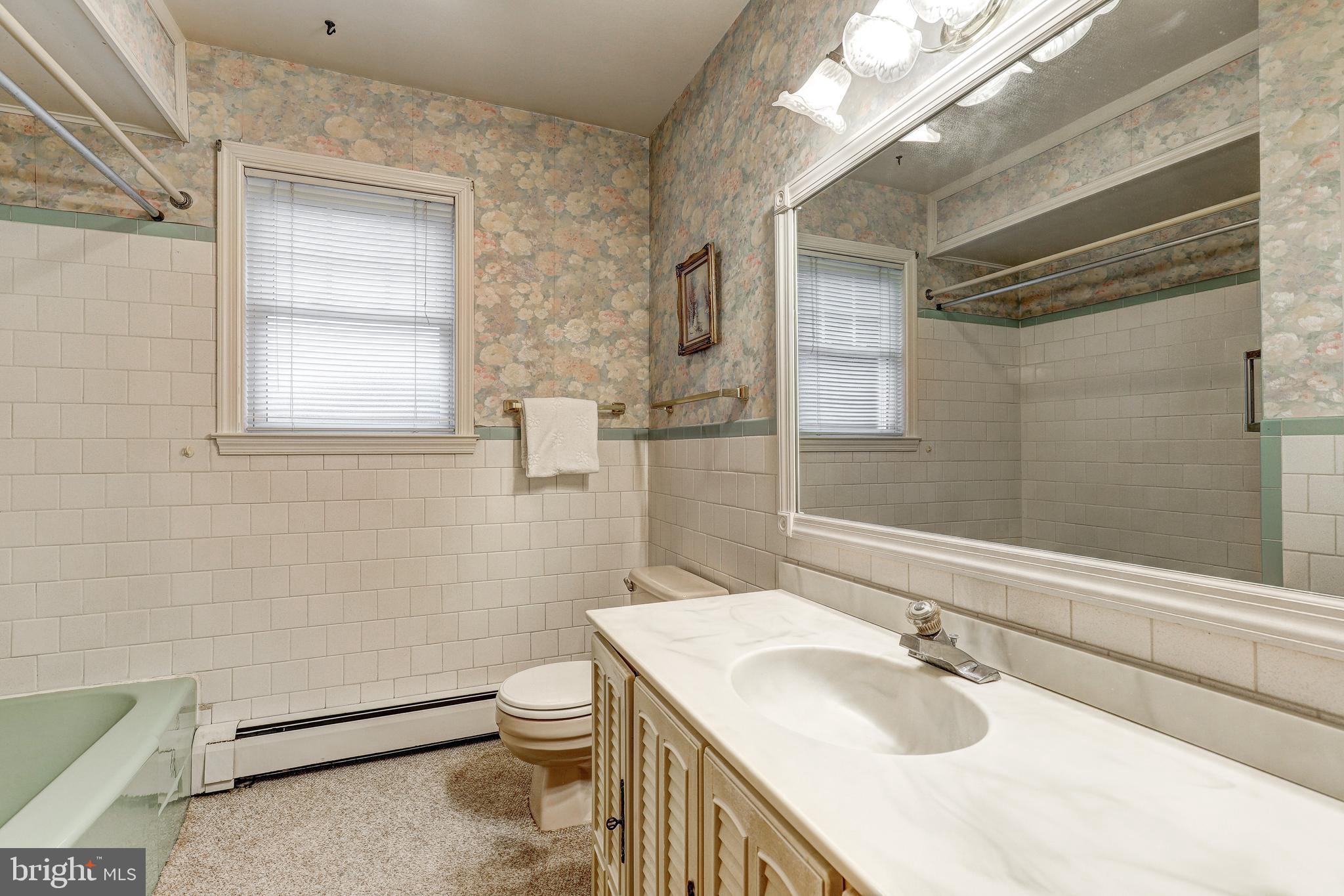 411 Merrie Lane Fallston, MD 21047 - Photo 23 of 28 Hall Bath