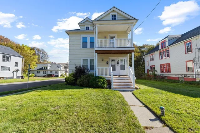 $1,450 | 403 Valley Drive, Syracuse, NY 13207