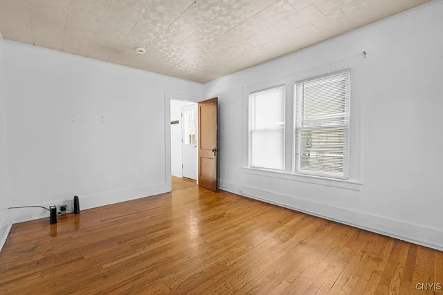 $1,450 | 403 Valley Drive, Syracuse, NY 13207