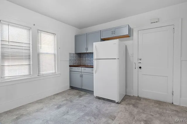 $1,450 | 403 Valley Drive, Syracuse, NY 13207