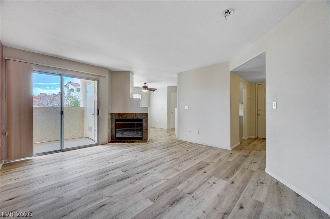 698 South Racetrack Road, Unit 713 Henderson, NV 89015 - Photo 6 of 55 Gallery Image 6