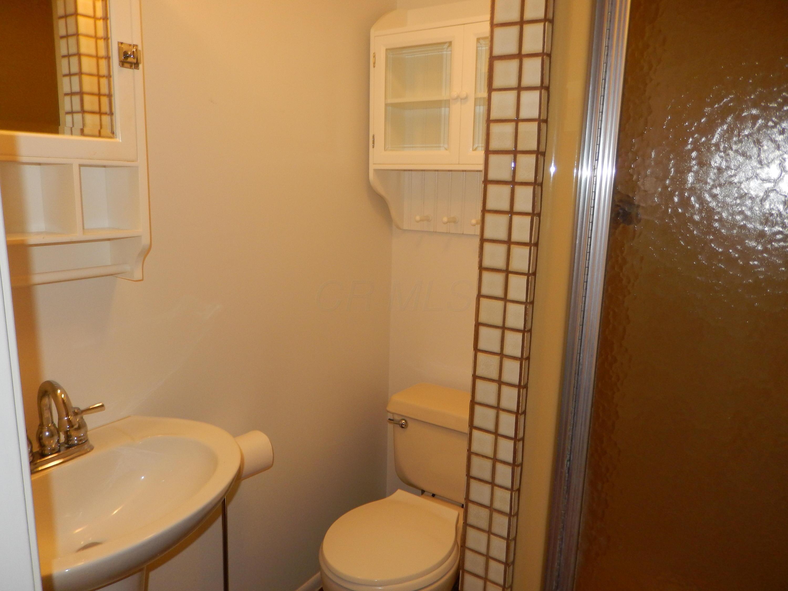 1634 Bluhm Road Columbus, OH 43223 - Photo 13 of 24