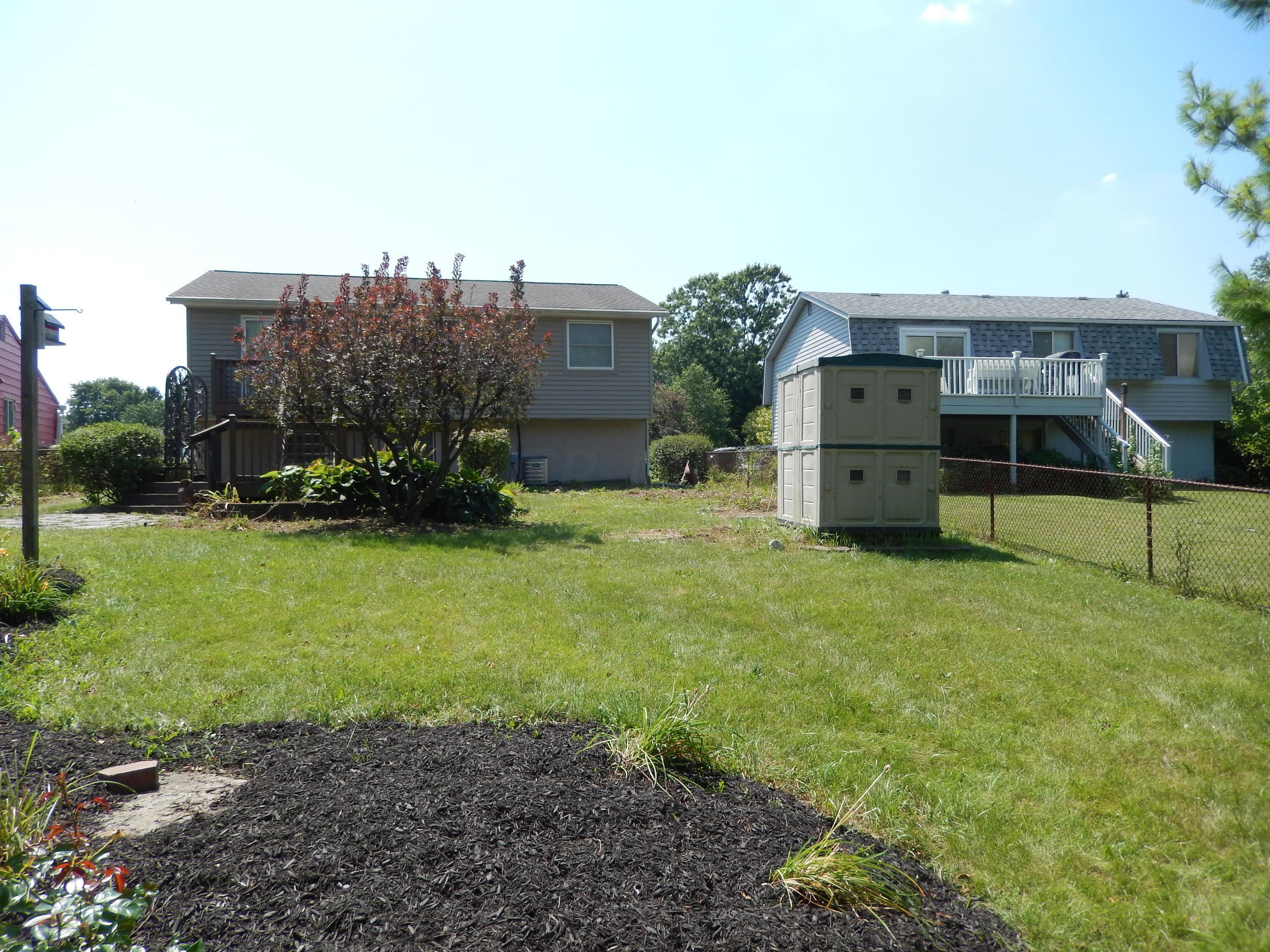 1634 Bluhm Road Columbus, OH 43223 - Photo 5 of 24