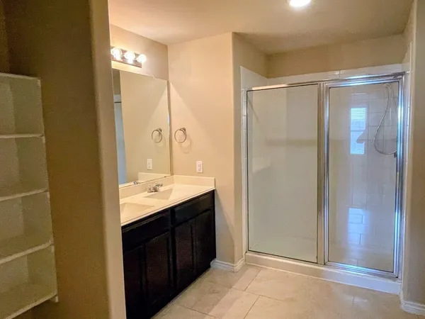 $2,200 | 17638 Rose Summit Lane, Richmond, TX 77407