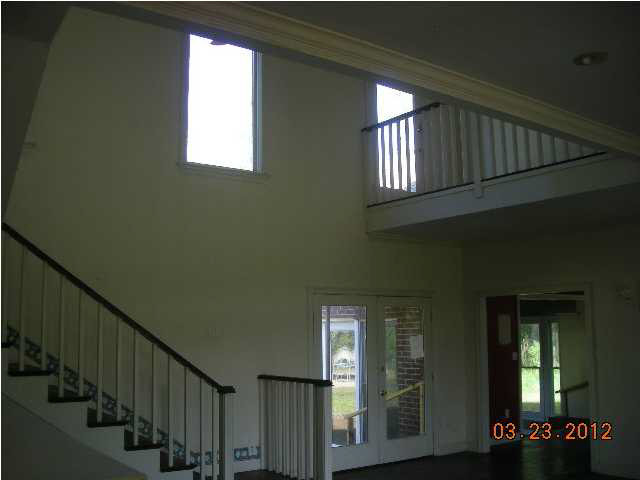 180 Charlie White Road Pelahatchie, MS 39145 - Photo 2 of 8 Photo 2