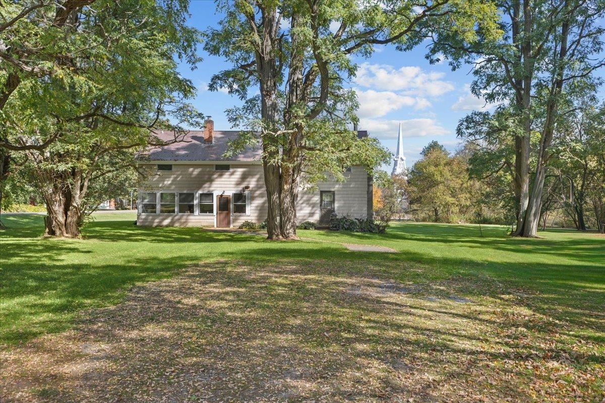 99 Oak Hill Road Williston, VT 05495 - Photo 37 of 50