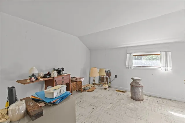 $800,000 | 99 Oak Hill Road, Williston, VT 05495