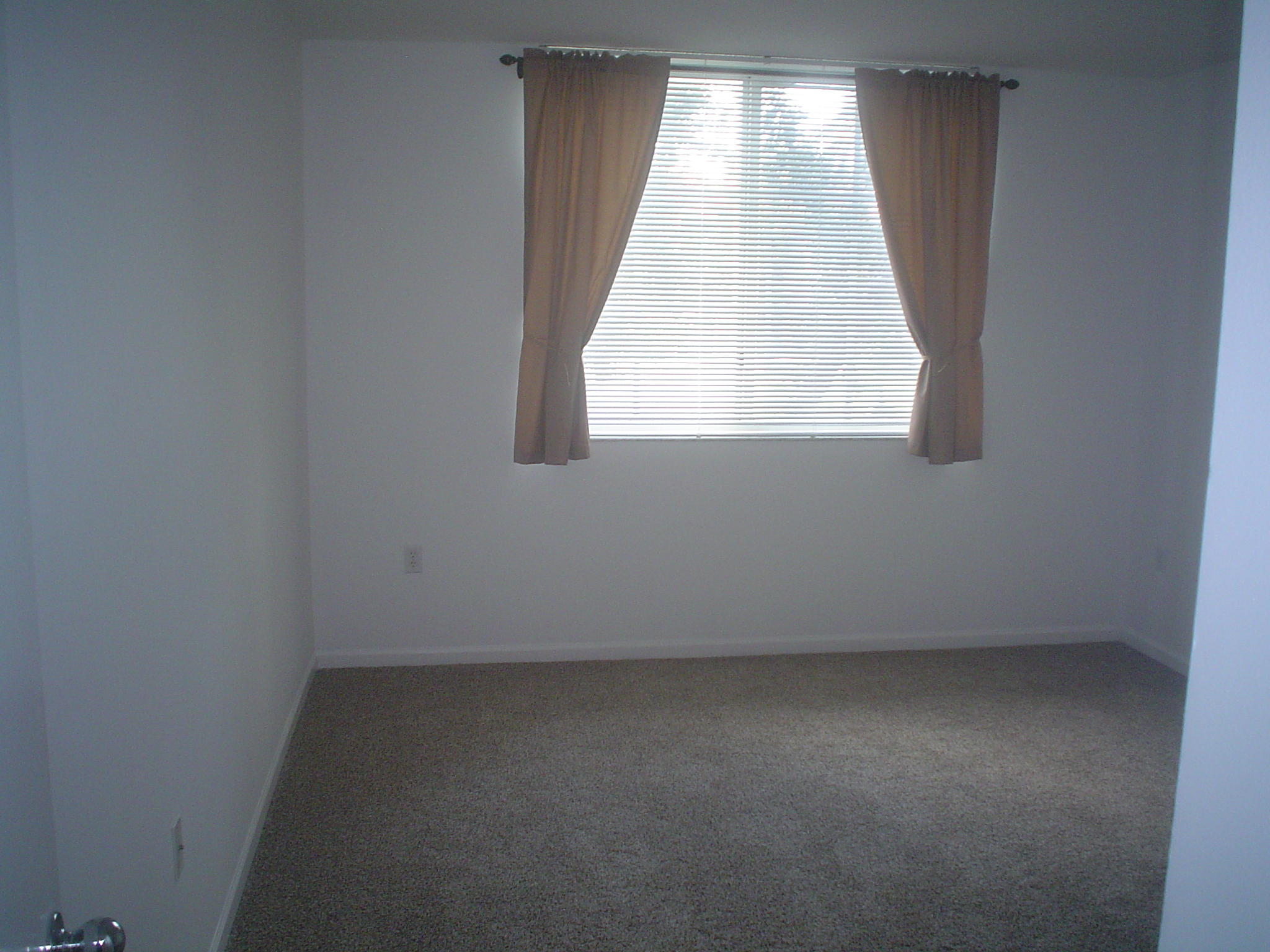 4832 North State Road, Unit 206 Pompano Beach, FL 33073 - Photo 12 of 20 DSC02570