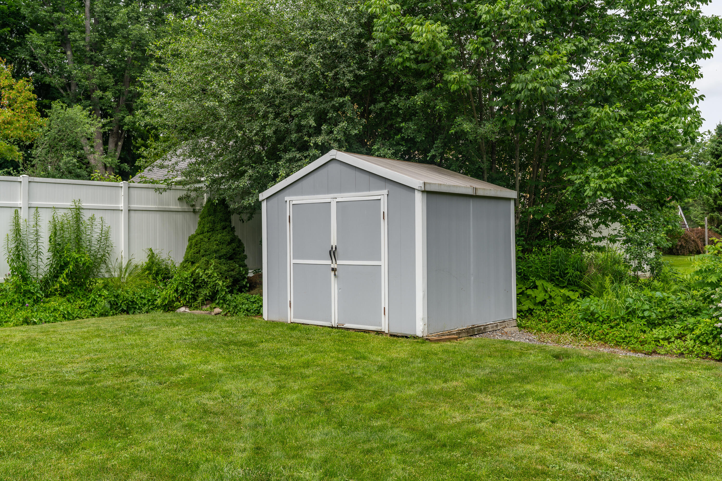 211 Oak Street Bath, ME 04530 - Photo 41 of 102 211 Oak Street Bath 017