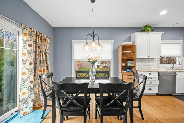 $699,900 | 4047 Fox Woods Road, St. Joseph, MI 49085