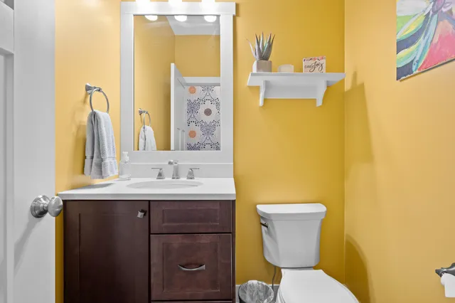 $699,900 | 4047 Fox Woods Road, St. Joseph, MI 49085