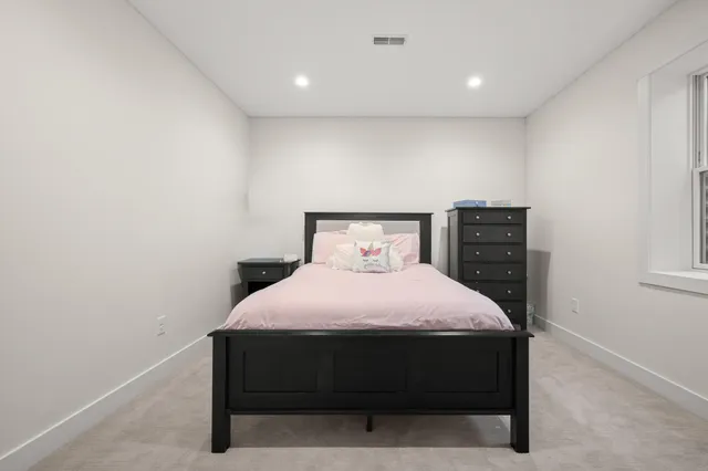 $699,900 | 4047 Fox Woods Road, St. Joseph, MI 49085