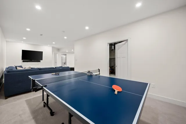 $699,900 | 4047 Fox Woods Road, St. Joseph, MI 49085